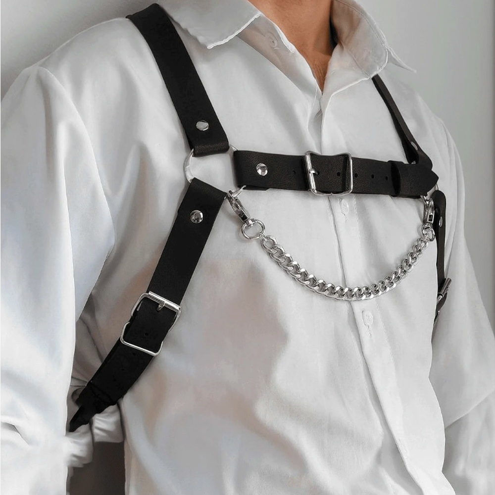 Men’s Unisex Chest Chain Harness Belt New